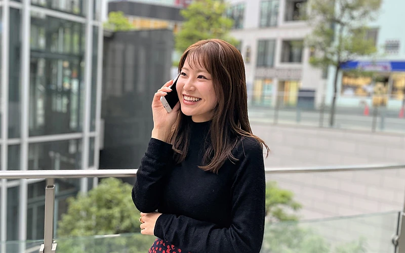 INTLOOPオフィス前での中山