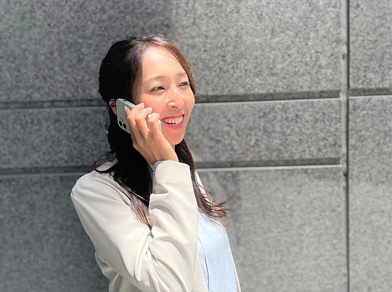 INTLOOPオフィス前での大場